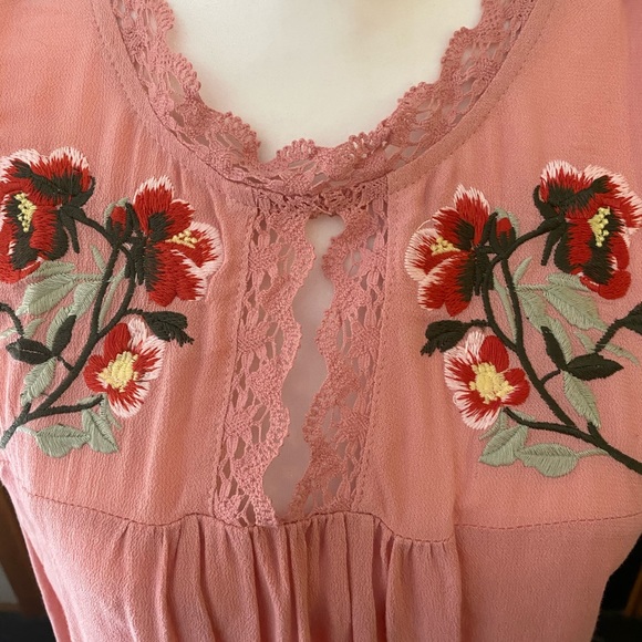 SOLD - Picture 2 of 6